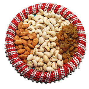 Enticing Dry Fruits Thali