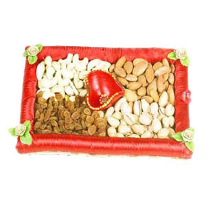 1 Kg. Mix Dry Fruit in a box