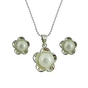 Flowers Pendants Set