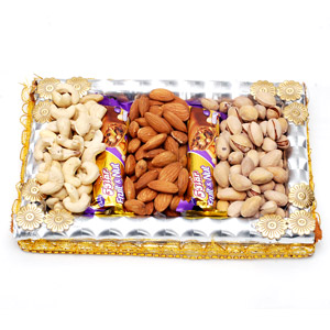 Dry fruits and 5 Star Combo Pack