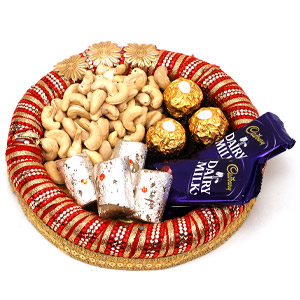 Palatable sweets, Dry Fruit & Chocolate Combo