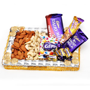 Crunchy Dryfruits with Chocolates