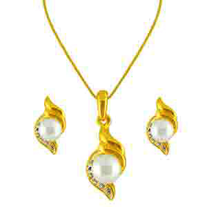 Vidula CZ Pendant Set