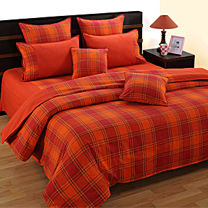Checkered Maroon and Mustard Bed Sheet