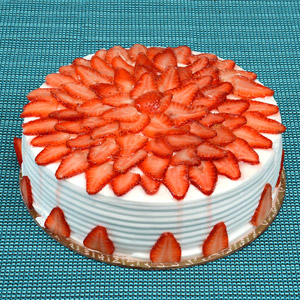 Palatable Strawberry Taj Cake - 1kg.