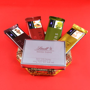 Octagon Tray With Chocolates
