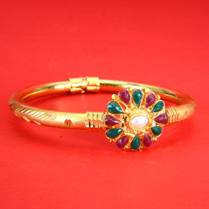 Floral Meenakari Bangle