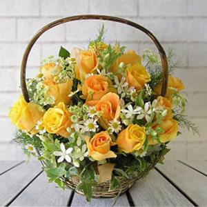 Spellbounding Rose Basket