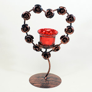 Unique Heart Candle Stand