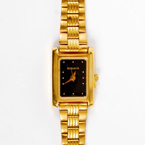 Square Dial Metallic Band Watch