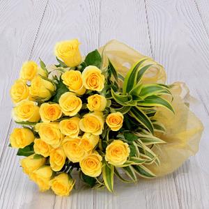 Gorgeous Yellow Roses Bunch