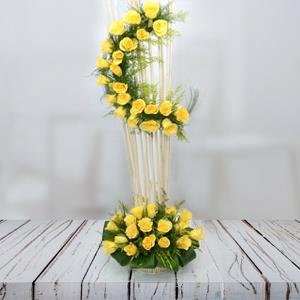Amazing Yellow Roses
