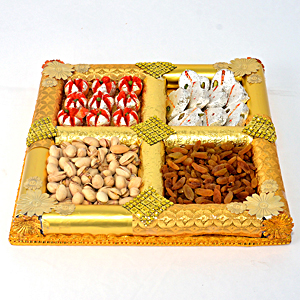 Delectable Hamper of Dry Fruits & Sweets