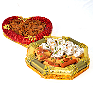 Delicious Hamper of Dry Fruits & Sweets