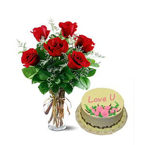 6 Red Roses in a Vase with Butterscotch Cake