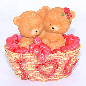 Couple Teddy In Basket
