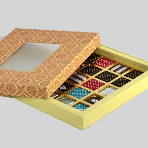 Handmade Chocolates in a Designable Square Box