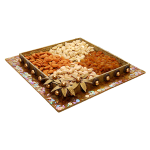 Dry Fruits in Designed Tray