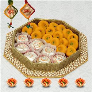 Kesaria Peda with Mawa bati Diwali Thali