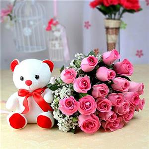 Love Teddy & Pink Roses Bouquet