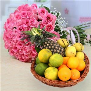50 Pink Roses With Mixed Fruit Basket (Midnight)