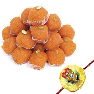 Rakhi with Motichoor Laddoo