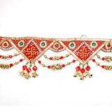 Send Charming Door Hanging to India