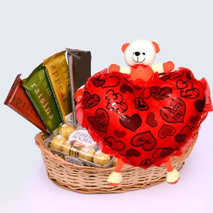 Lovely Chocolate Hampers with Teddies