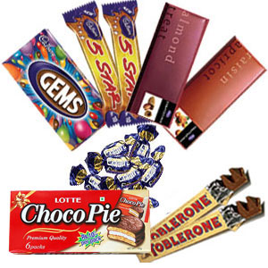 Send Wholesome Chocolate Hamper to Hyderabad