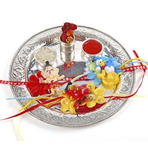 Round Nakshi Thali With 3 Kids Rakhis