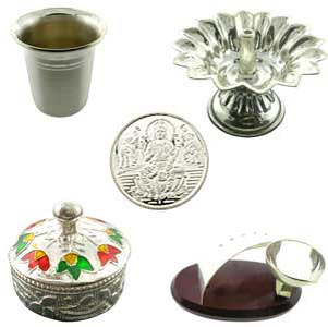 Send Special Silver Hamper to Delhi
