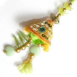 Send Green Floral Lumba to India