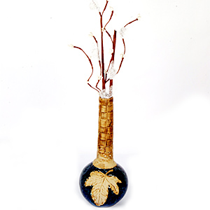  Send Dexterous Flower Vase Mumbai 