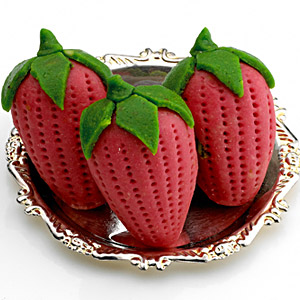 Send Dryfruit Strawberry - 500 Gm Mumbai 