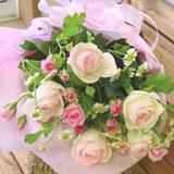 Send Charming Roses to Bangalore