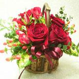 12 Roses Basket