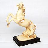 Send Rocking Horse Winner to Mumbai