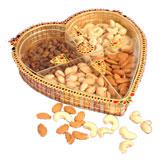 Send Dryfruits Heart to Mumbai
