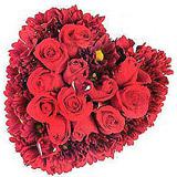 Send Heart Shaped Arrangement Of Roses to Mumbai