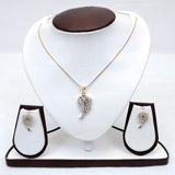 Ethnic Leaf shaped Jewelry Set 