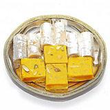 Send Delicious Sweet Hamper to Mumbai
