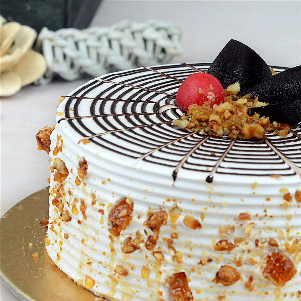 Crunchy Delicious Butter Scotch cake 500gm, Cakes that make the Birthday Celebrations Special
