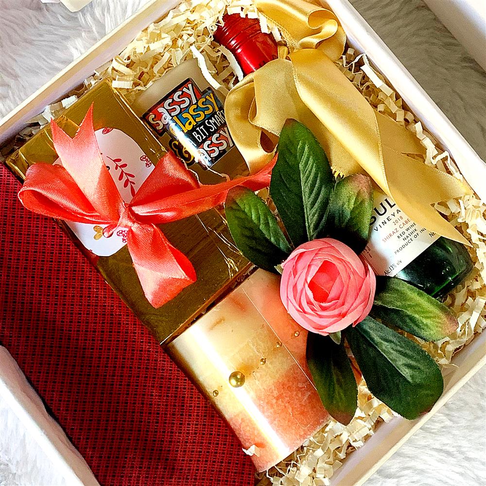 Valentine Gift Hampers / Gift Basket Appeal Valentine Baskets