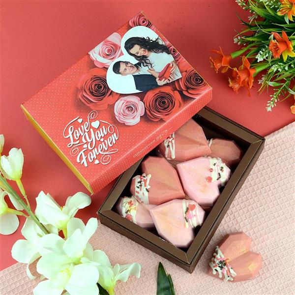 Send Personalized Valentine Chocolates to India