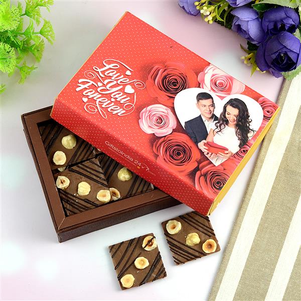 Send Personalized Valentine Chocolates to India