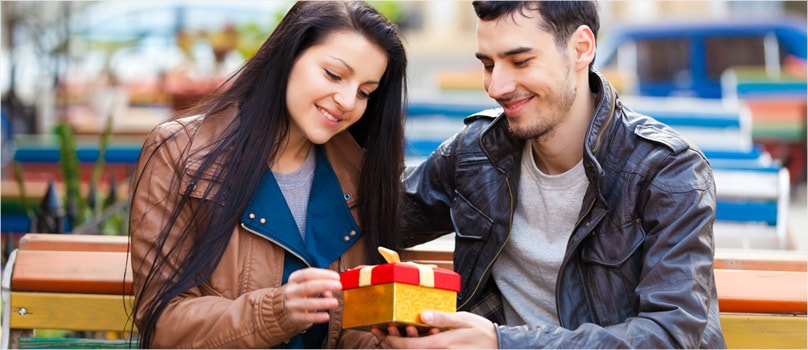 Top 10 Valentine Gifts for Boyfriend in India Top 10 Valentine Gifts for Boyfriend in India
