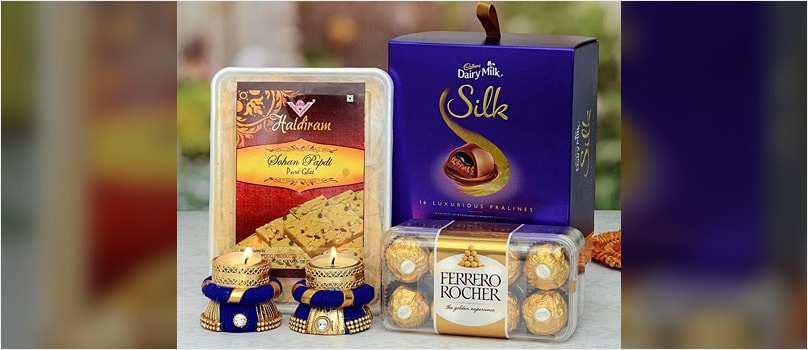 Give a Delicious Treats to your dear ones in Diwali Give a Delicious Treats to your dear ones in Diwali
