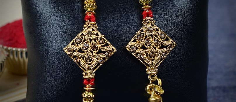 Rakhi Lumba Combo for Bhaiya-Bhabhi Rakhi Lumba Combo for Bhaiya-Bhabhi