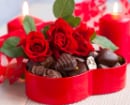 Red Heart Chocolate Box Roses