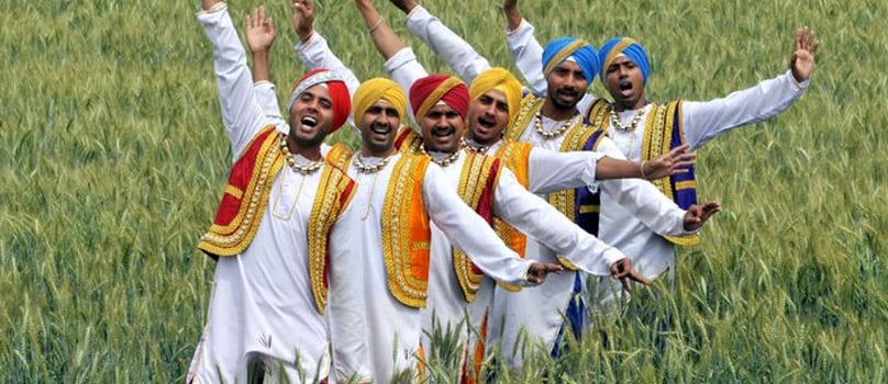 Gifts for him on Baisakhi Gifts for him on Baisakhi
